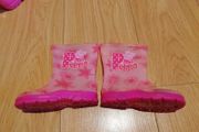 Girls wellies