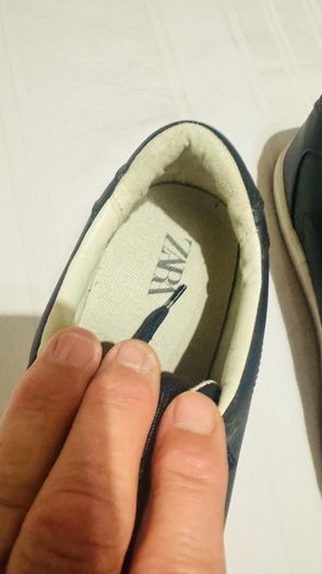 casual shoes