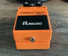 Boss DS-1W Waza Craft Distortion pedal MIJ