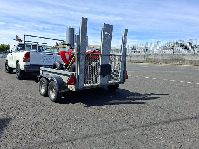 Bateson trailer 5 foot bye 7 foot