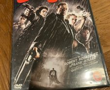 Sin City (2005)