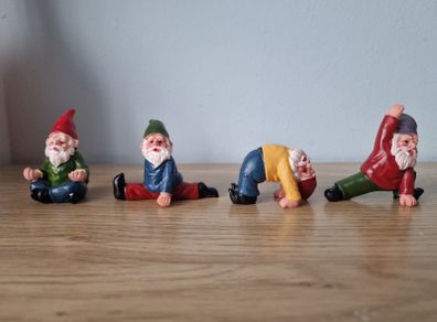 Yoga Figurines Set