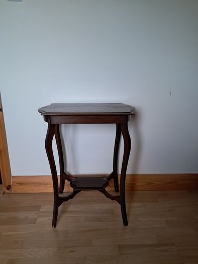 Plant stand