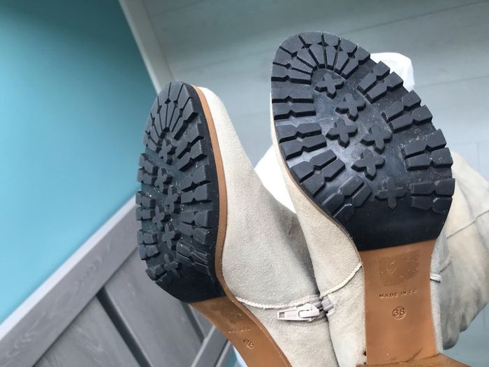 Ugg-style high heel boots, size 5 worn twice