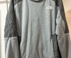 men's small north face tracksuit