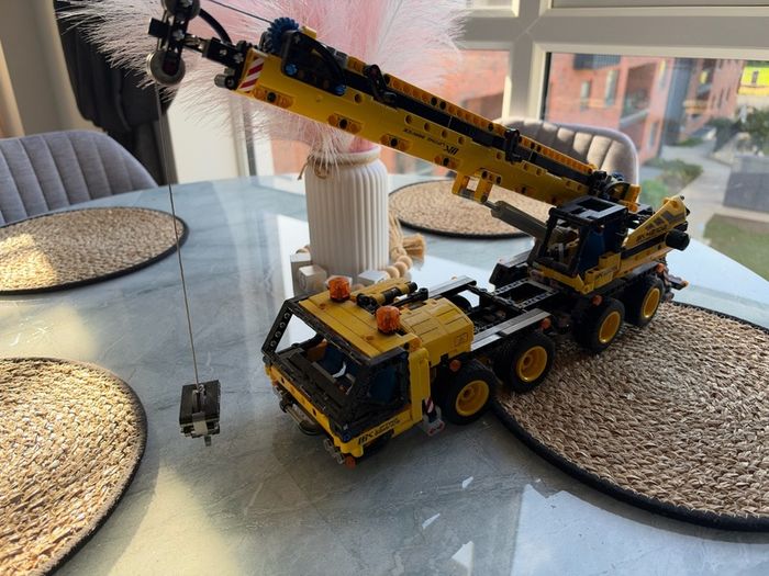 42108 mobile crane