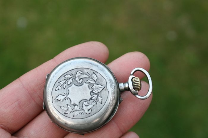 Antique Pocket Watch Mechanical Movement (in working order)
