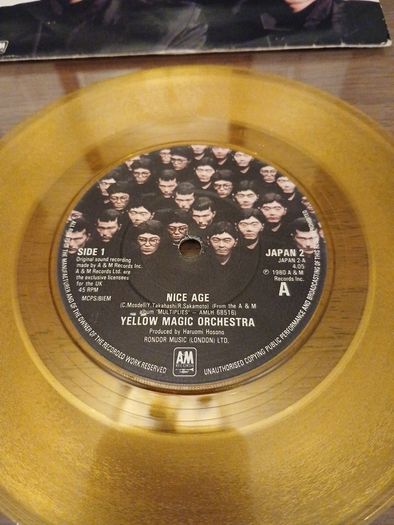 vinyl single- yellow magic orchestra. Nice age.