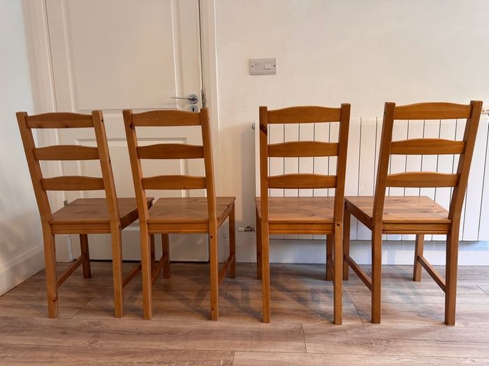Solid Pine Wood Dining Table & 4 Chairs