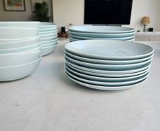 Gordon Ramsay Royal Doulton Maze duck egg blue 32 piece Dinner service set