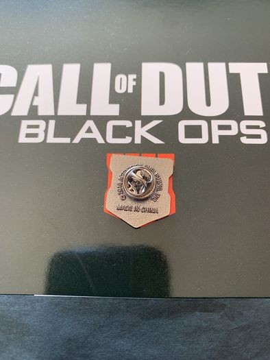 Call of Duty Pin