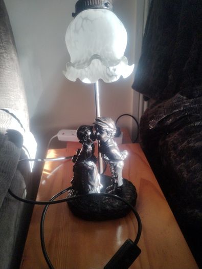 Bronze style table lamp