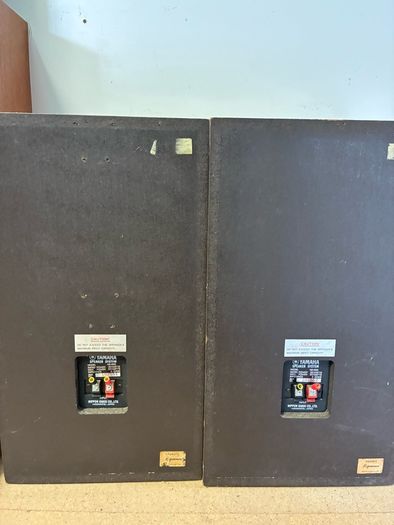 Yamaha NS-655 Speakers