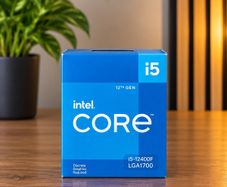Intel i5-12400F + cooler