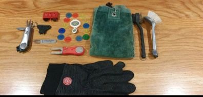 Mixed-up pitch and putt Item's