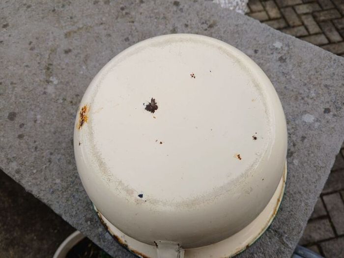 Vintage Enamel Ware Chamber Pot