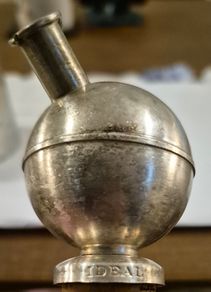 Drinks Pourer