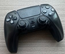 PS5 DualSense Controller