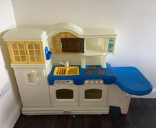 Kids Kitchen