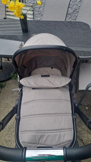 Panorama XTi by Babylo 2-in-1 Travel System with EnfaSafe i-Size R129 Car Seat