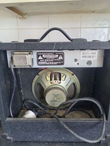 Crate  GXR 15 watt guitar amplifier