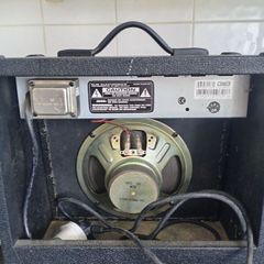 Crate  GXR 15 watt guitar amplifier