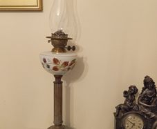 Tilly lamp antique