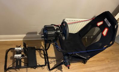 Fanatec GRAN TURISMO DD PRO (5 NM) Warranty included- Racing Sim & Next Level Racing GTLite Cockpits de carrera  (both bought only a few months ago)