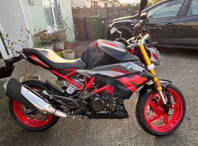 BMW G310R Pristine condition
