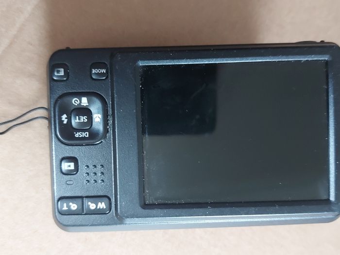 KODAK PIXPRO Digital Camera, Model FZ55, 16 megapixel, 5 x Zoom, in very good condition, but issue with Lens not retracting when turned off