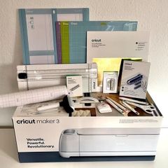 Cricut maker 3 + accesories