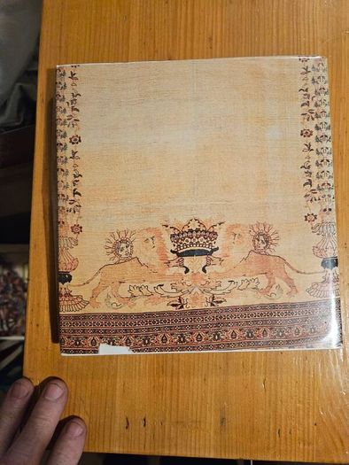 Oriental Rugs And Carpets. By Stanley Reed. First Edition 1967 Hardback With Dustjacket In Good Condition   See Photos For Same.