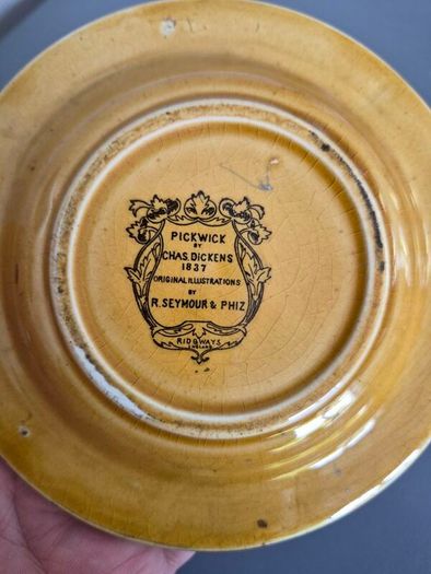 vintage ceramic ashtray featuring a scene titled "Mr Pickwick at the Election" from the Charles Dickens novel The Pickwick Papers