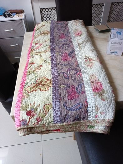 Lily & Dan Cot Duvet  Set.   B.N.W.T  S. 120cm x 150cm.