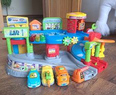 Toot Toot Car Garage