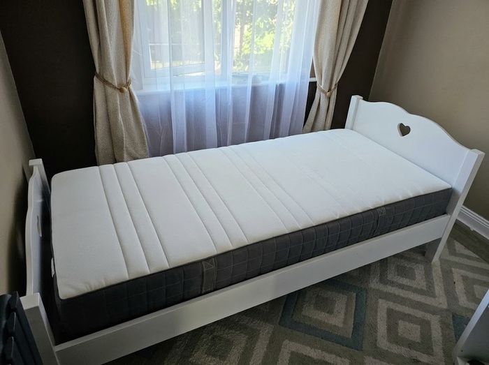 Single Bed - White, Very Good Condition, Vipack - Amori