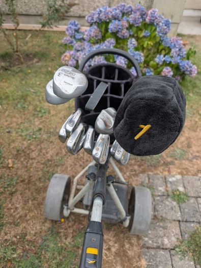 ladies Golf clubs and trolley
