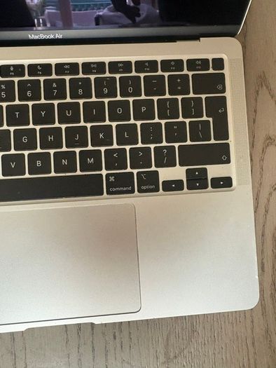 Apple Macbook Air M1 2020