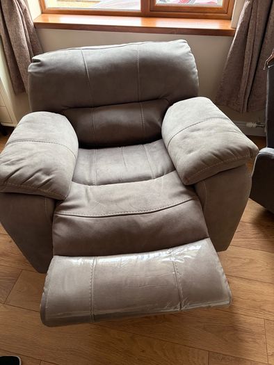 Leather recliner