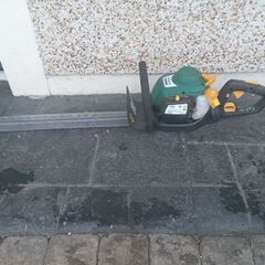 Kingfisher FPHT26-2 petrol hedge trimmer