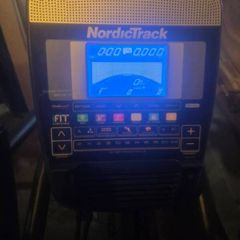 NordicTrack E9.5 Power Incline Elliptical Trainer