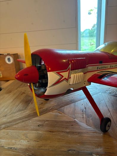 Large model planes