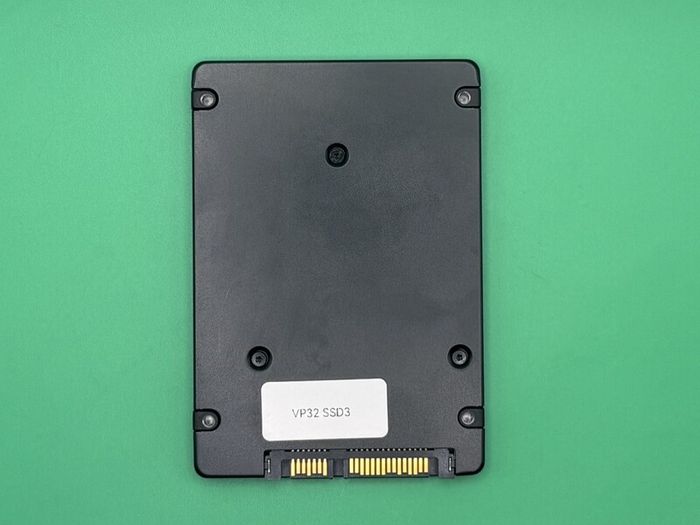 Bundle of Samsung Cm871a 256gb Sata SSD Drives