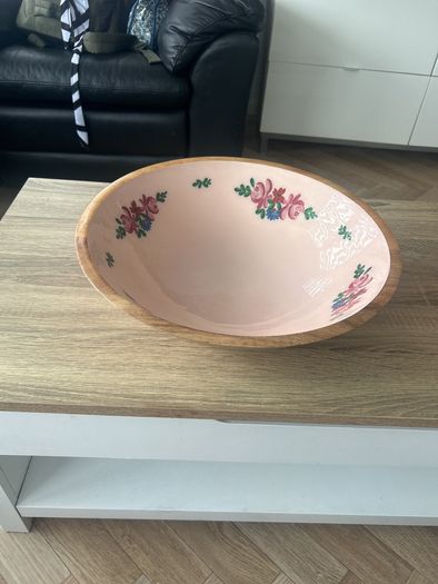 beautiful bowel