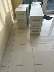 Bedside lockers