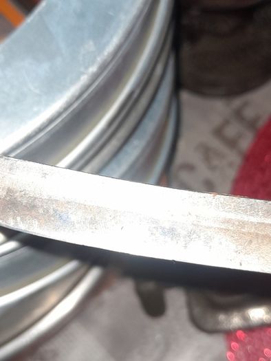 Rare 3 Antique Barber Cut Throat Razors in Case with 3 Razors, Postage Available on all my Items or Collection