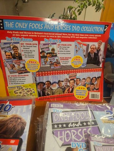 Only Fools And Horses Dvd And Magazines X 29 Complete With Advertising  Cards And Boards. See Photos For Same