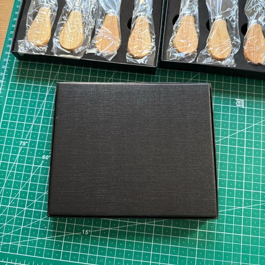 5 sets of boxed cheese knives