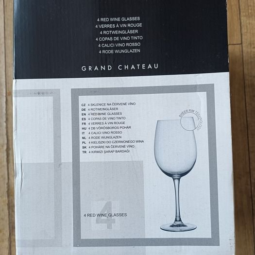 wine glasses