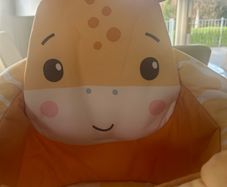 Fisher-Price Giraffe Sit-Me-Up Floor Seat.